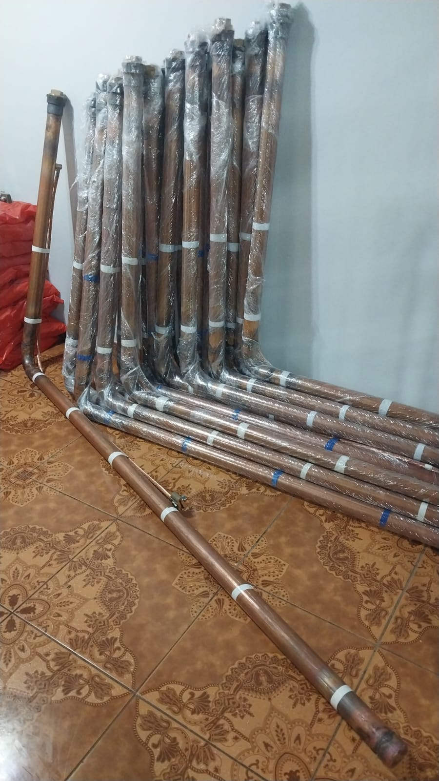 Barras de cobre para puesta a tierra empacadas y listas para despacho — fabricación Corpar SpA